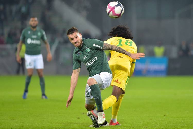 爱游戏网址 -包含关键时刻法国杯焦点战,多特蒙德止住颓势,媒体盛赞,细节决定成败的词条